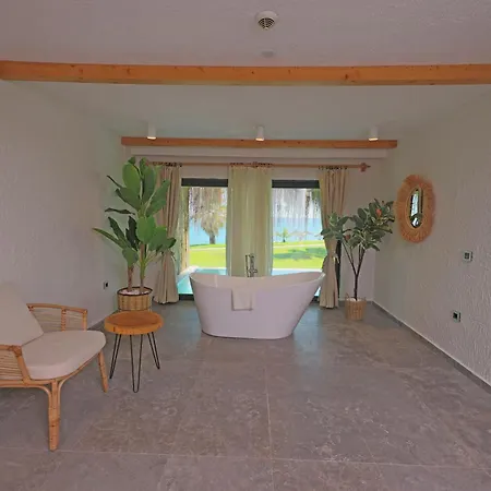 Flora Garden - Adults Only 16 - Couples Concept Kızılot